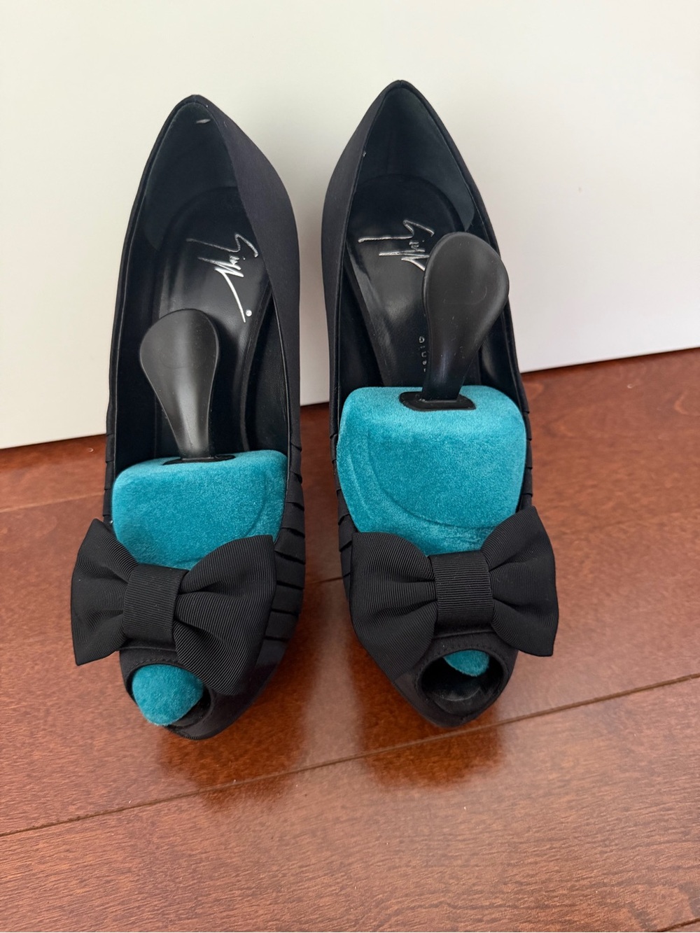 Giuseppe Zanotti Black Peep-Toe Bow Pumps with Teal Insole